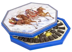 Assorted Chocolate Candies "Winter Troyka", 19.05 oz / 540 g